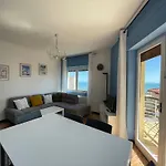 아파트 La Dalia Vista Mare *